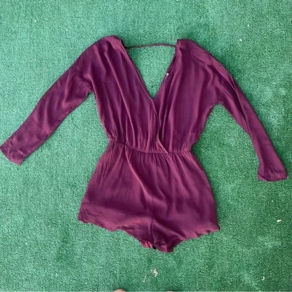 Burgundy Long Sleeve V-neck Romper with Crochet Details Size S - Picture 10 of 12